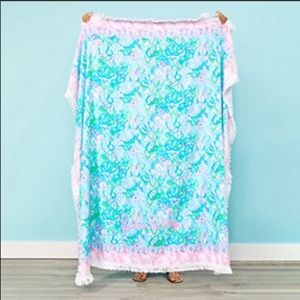 NWT Lilly Pulitzer beach towel blanket